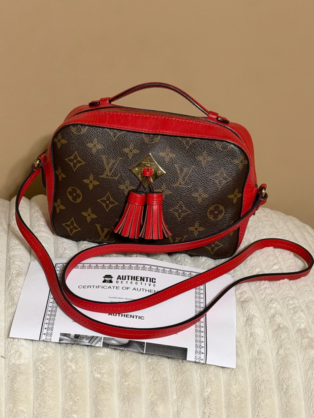 LOUIS VUITTON MONOGRAM SAINTONGE W/ COA
